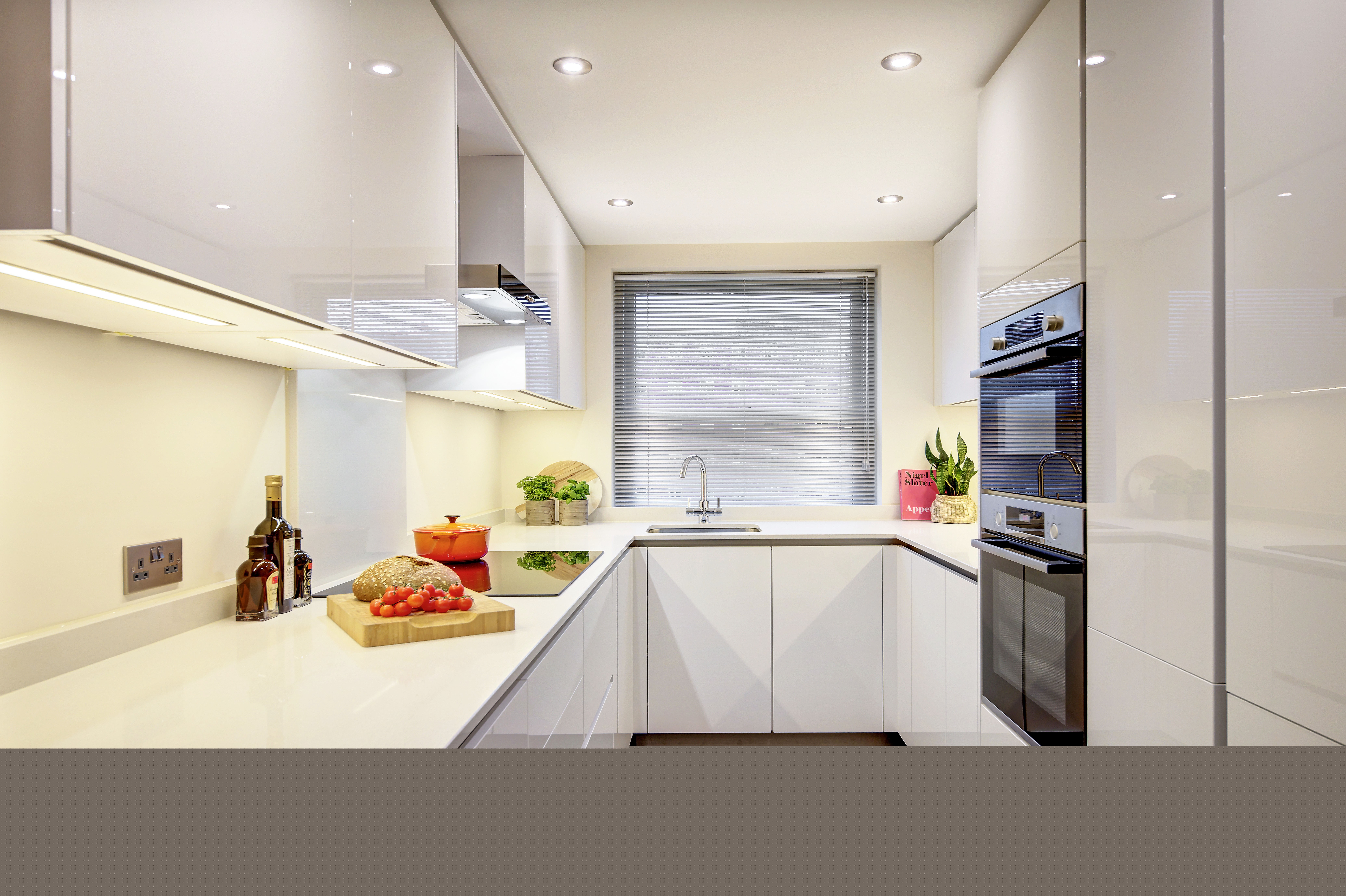 flat 58 kingston house south 2500 kit